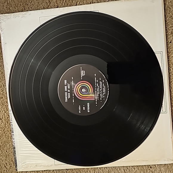Ernie Ford Tennessee ” Rock of Ages" Vinyl Record - Picture 3 of 4